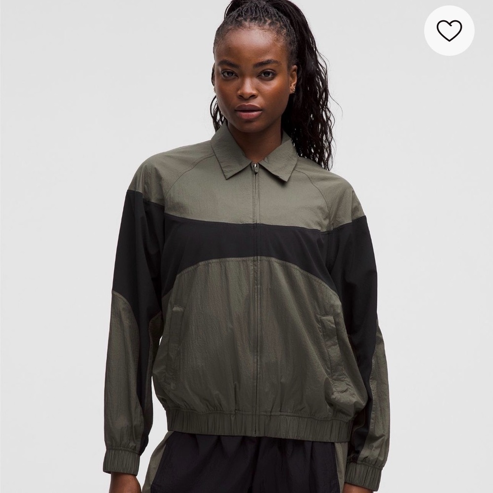 Lululemon retro jacket